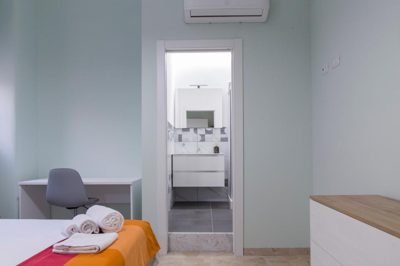 Lotus Of Etna Apartment Catania Luaran gambar